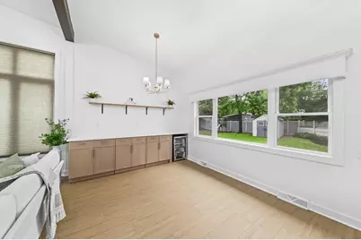 10063 W Grantosa Dr, Milwaukee, WI 53222 - Photo 11
