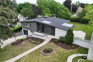 10063 W Grantosa Dr, Milwaukee, WI 53222 - Photo 1