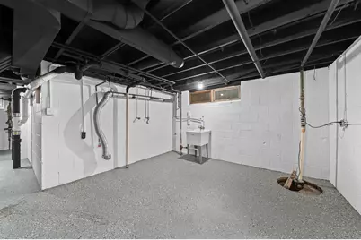 10063 W Grantosa Dr, Milwaukee, WI 53222 - Photo 21
