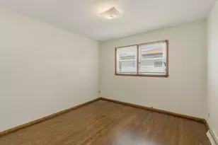 10501 W Silver Spring Dr, Milwaukee, WI 53225 - Photo 35