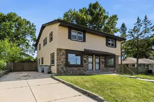 10501 W Silver Spring Dr, Milwaukee, WI 53225 - Photo 57