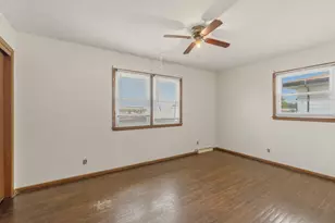 10501 W Silver Spring Dr, Milwaukee, WI 53225 - Photo 39