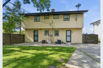 10501 W Silver Spring Dr, Milwaukee, WI 53225 - Photo 55