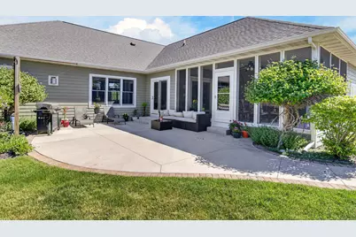 2707  Rolling Meadows Dr, Sheboygan, WI 53083 - Photo 41