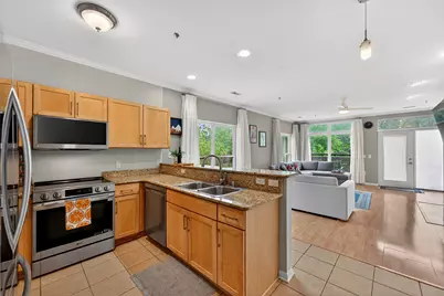 1220 E Locust St #101, Milwaukee, WI 53212 - Photo 9