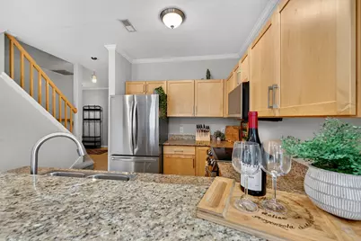 1220 E Locust St #101, Milwaukee, WI 53212 - Photo 11