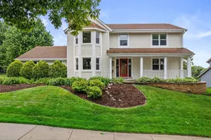 1211 Highpoint Ln, Waukesha, WI 53189 - Photo 1