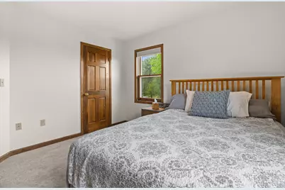 1211  Highpoint Ln, Waukesha, WI 53189 - Photo 31