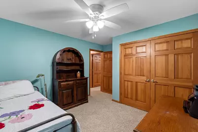 981 E Loos St, Hartford, WI 53027 - Photo 11