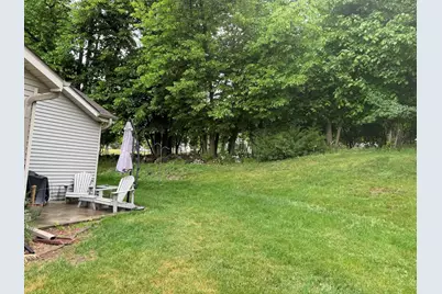 981 E Loos St, Hartford, WI 53027 - Photo 21