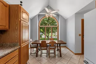 981 E Loos St, Hartford, WI 53027 - Photo 5