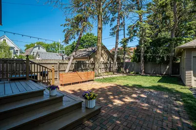 2416 E Beverly Rd, Shorewood, WI 53211 - Photo 45