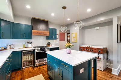 2416 E Beverly Rd, Shorewood, WI 53211 - Photo 23