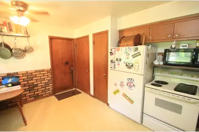 N48W19068  Joetta Dr, Menomonee Falls, WI 53051 - Photo 7