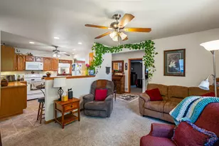 418 S Charles St, Oconomowoc, WI 53066 - Photo 7