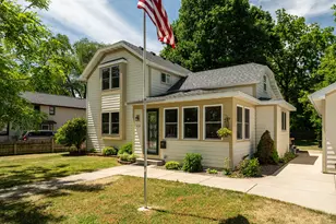 418 S Charles St, Oconomowoc, WI 53066 - Photo 37