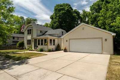 418 S Charles St, Oconomowoc, WI 53066 - Photo 35