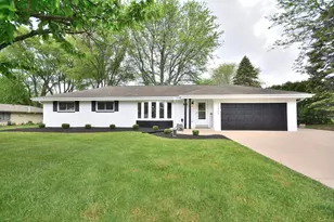 12905 Wembley Rd, Brookfield, WI 53005 - Photo 39