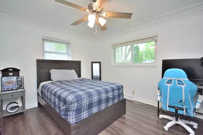 12905  Wembley Rd, Brookfield, WI 53005 - Photo 19