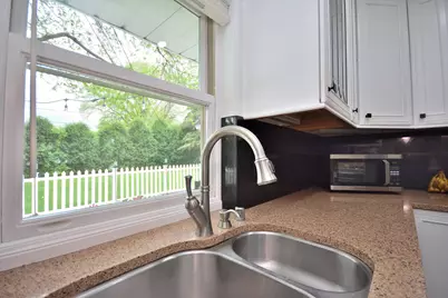12905  Wembley Rd, Brookfield, WI 53005 - Photo 15
