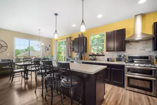 1721 Sagewood Cir, West Bend, WI 53095 - Photo 9