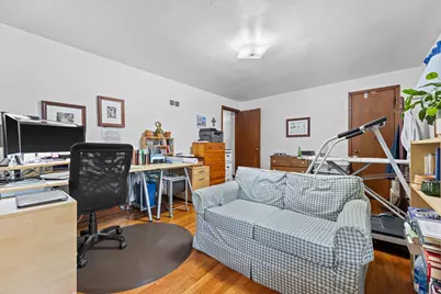 6405 W Clarke St, Wauwatosa, WI 53213 - Photo 25
