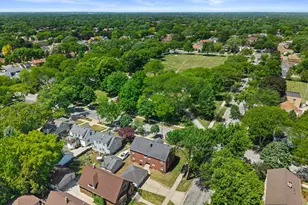 6405 W Clarke St, Wauwatosa, WI 53213 - Photo 29