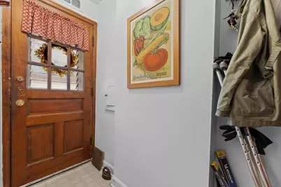 6405 W Clarke St, Wauwatosa, WI 53213 - Photo 21