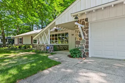 2336 W Green Tree Rd, Glendale, WI 53209 - Photo 51