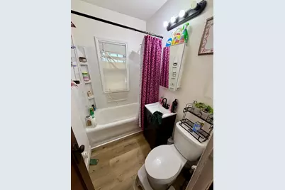 2838 N 49th St #2840, Milwaukee, WI 53210 - Photo 11