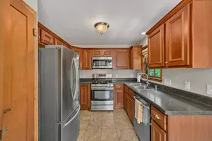 N72W14274 Good Hope Rd, Menomonee Falls, WI 53051 - Photo 9