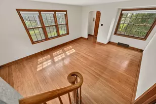 N72W14274 Good Hope Rd, Menomonee Falls, WI 53051 - Photo 7