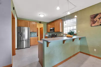 2905  Tanglewood Dr, Waukesha, WI 53189 - Photo 11