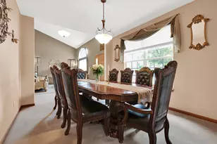 2905 Tanglewood Dr, Waukesha, WI 53189 - Photo 7