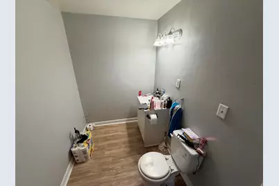 2007 N 40th St #2009, Milwaukee, WI 53208 - Photo 5