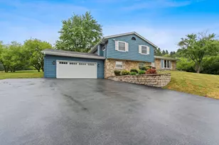 W271N4780 Greenhill Ct, Pewaukee, WI 53072 - Photo 37