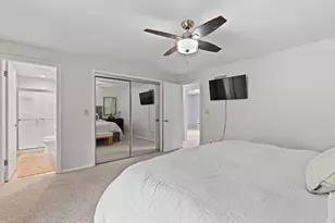 W271N4780 Greenhill Ct, Pewaukee, WI 53072 - Photo 17