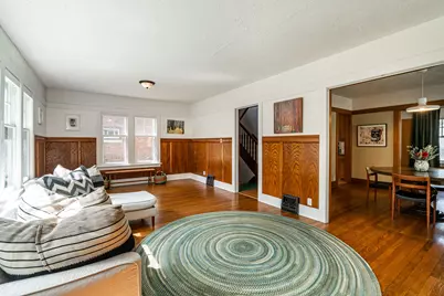 3033 N Murray Ave, Milwaukee, WI 53211 - Photo 9