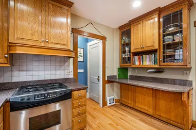 3033 N Murray Ave, Milwaukee, WI 53211 - Photo 19