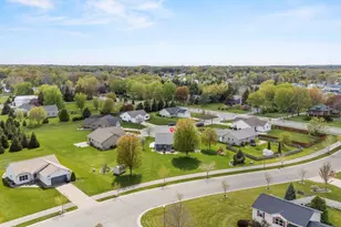 W6484 Brandon Ct, Greenville, WI 54942 - Photo 39