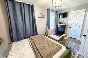2423 Carmel Ave, Racine, WI 53405 - Photo 9