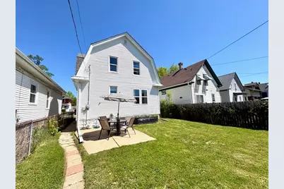 2423  Carmel Ave, Racine, WI 53405 - Photo 15