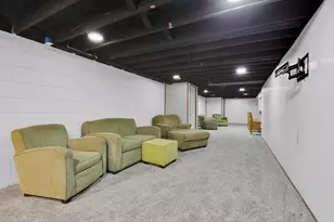 17550 Brooklawn Dr, Brookfield, WI 53045 - Photo 27