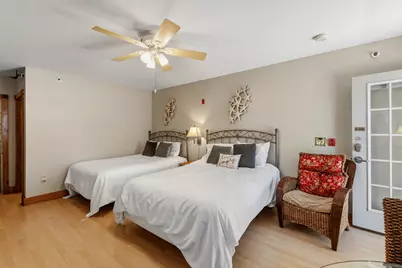 281  Victorian Village Dr #25, Elkhart Lake, WI 53020 - Photo 19