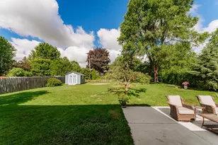 8351 S Deer Ridge Pass, Oak Creek, WI 53154 - Photo 35
