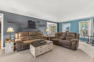 1923 Cliff-Alex Ct, Waukesha, WI 53189 - Photo 7