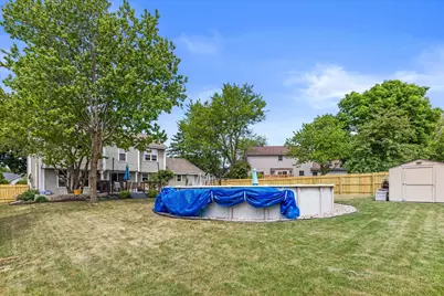 1923  Cliff-Alex Ct, Waukesha, WI 53189 - Photo 35
