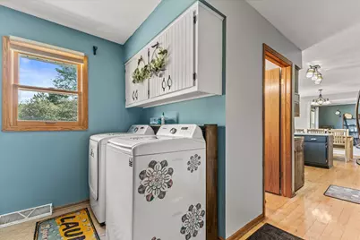 1923  Cliff-Alex Ct, Waukesha, WI 53189 - Photo 17