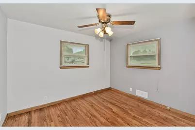 7400 W Melvina St, Milwaukee, WI 53216 - Photo 19