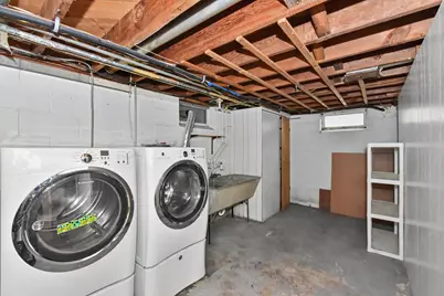 7400 W Melvina St, Milwaukee, WI 53216 - Photo 23